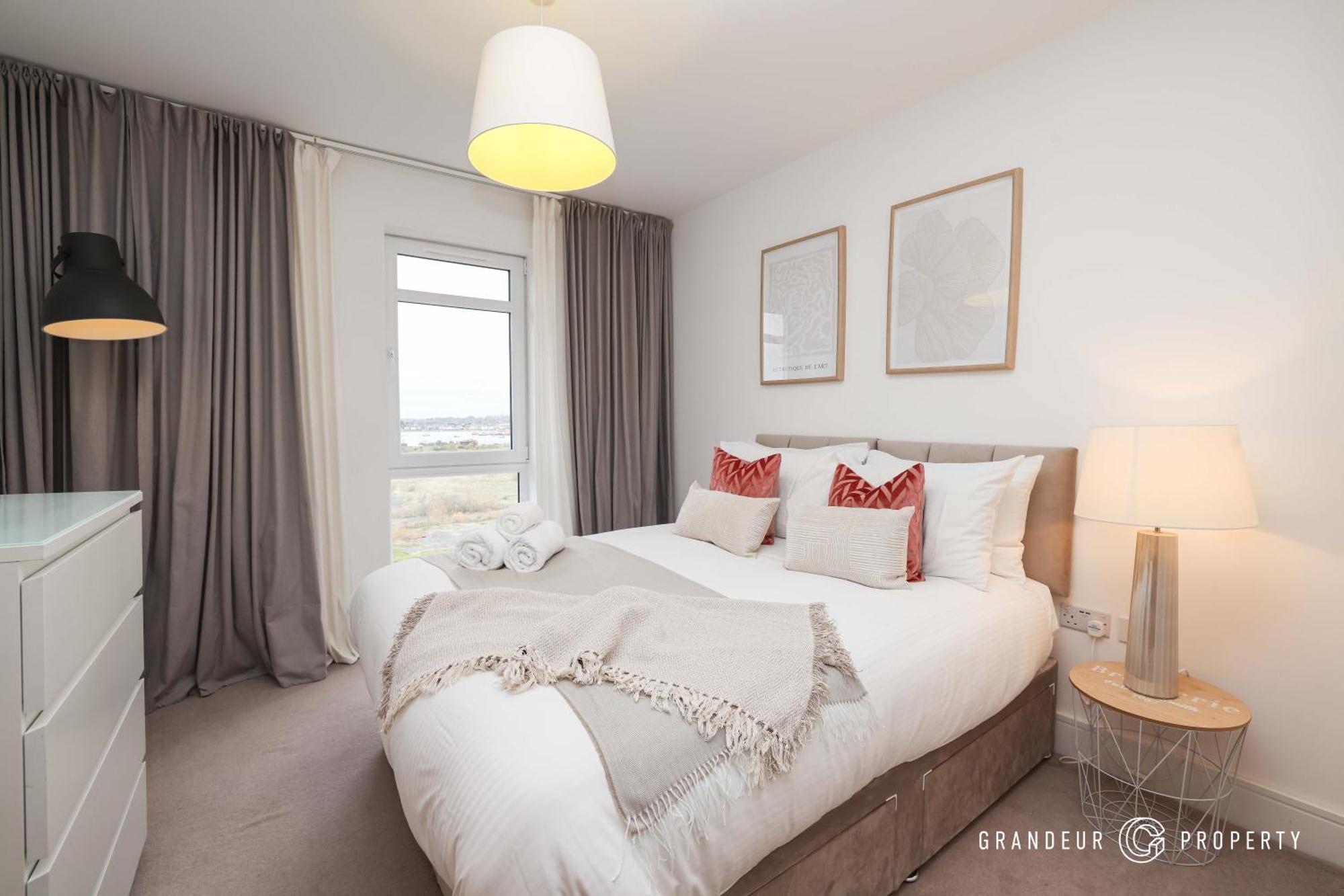 Carters Quay View By Grandeur Property Пул Екстериор снимка